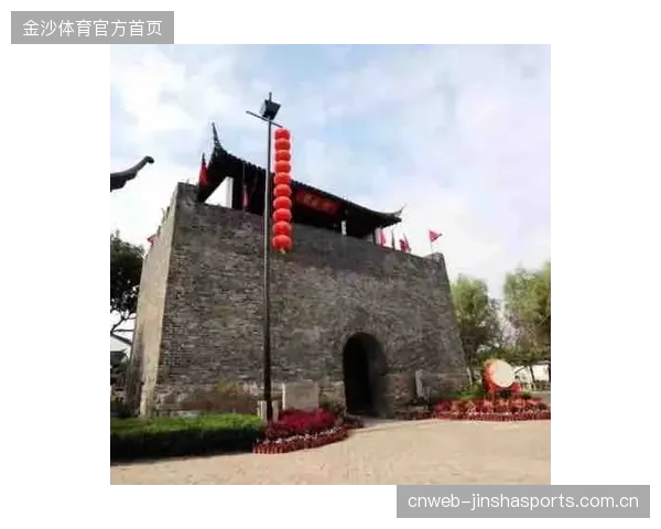 卡马文加中场抢断演练：预判与覆盖空间同步训练