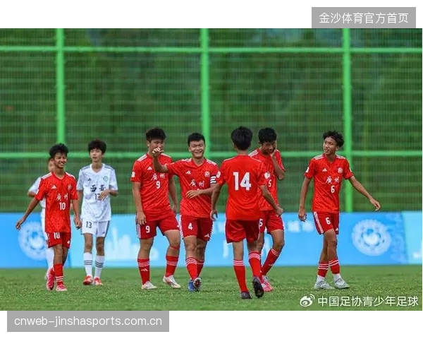 2026阿迪达斯足球重点城市U14精英赛《足球少年的进阶之路》讲座举行——踏上足球梦想的起点