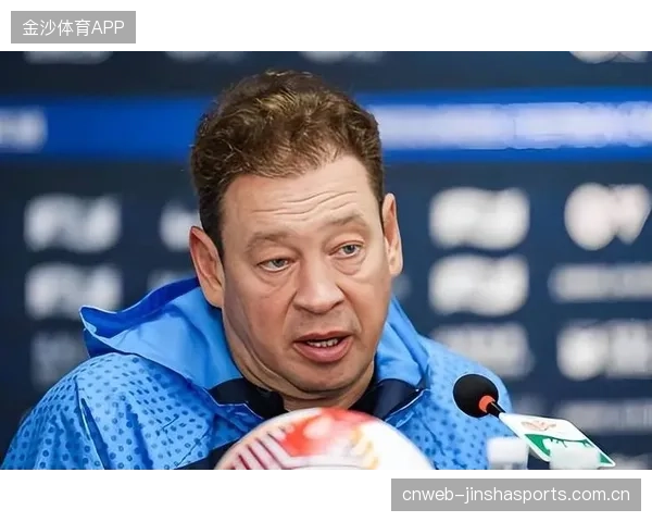 喜讯！成都蓉城客场与上港的比赛前，可能会进行大动作调整——战略升级与球员梳理的深度解析